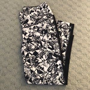 Women’s Nike cropped leggings